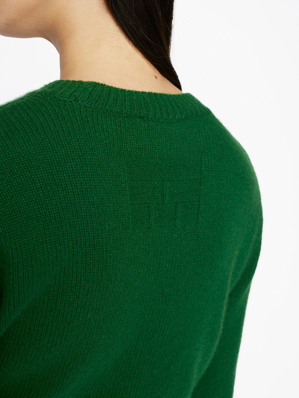 sweater back detail view alt:fit1